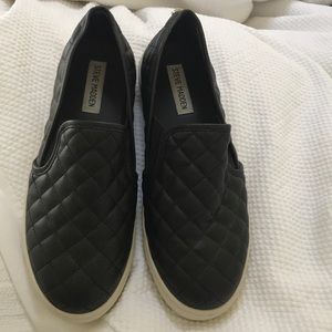 Steve Madden Black Slip-ons